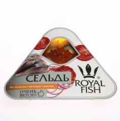 Сельдь атлантическая филе-кусочки маринованная в масле с луком и вяленым томатом "По-польски", 120 г